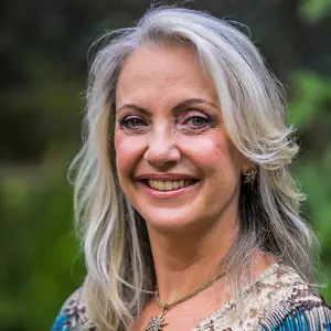 Vania Tietsche de Moraes Hungria